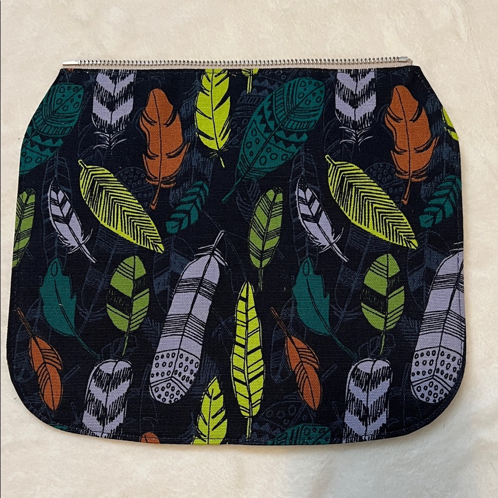 Studio Thirty One Flap